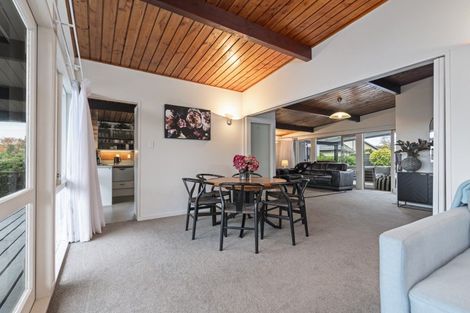 Photo of property in 9 Montgomery Terrace, Hokowhitu, Palmerston North, 4410