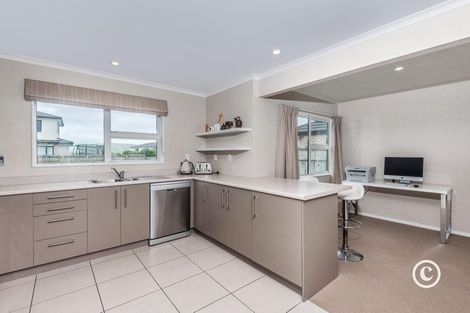 Photo of property in 224 Mark Avenue, Grenada Village, Wellington, 6037