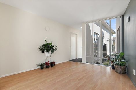 Photo of property in 15 Riverwood Boulevard, Redwood, Christchurch, 8051