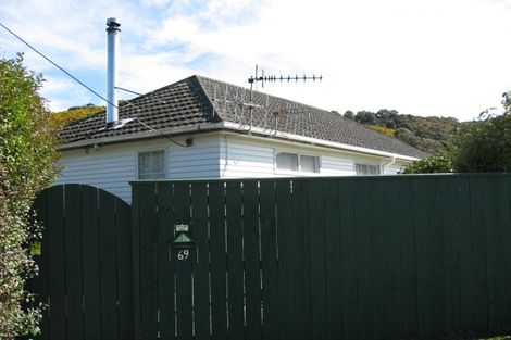 Photo of property in 69 Westminster Road, Wainuiomata, Lower Hutt, 5014