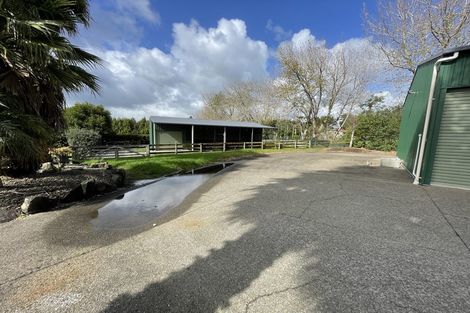 Photo of property in 136 Oraha Road, Kumeu, 0892