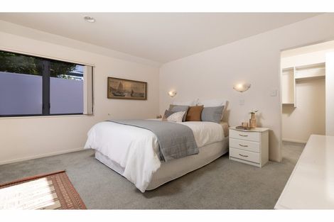 Photo of property in 480b Devonport Road, Tauranga South, Tauranga, 3112