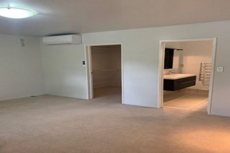 Photo of property in 29 Straven Road, Riccarton, Christchurch, 8011