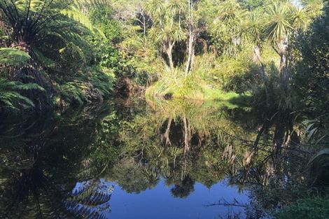 Photo of property in 42 Manu Grove, Waikanae, 5036