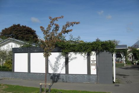 Photo of property in 5 Carruthers Street, Ilam, Christchurch, 8041