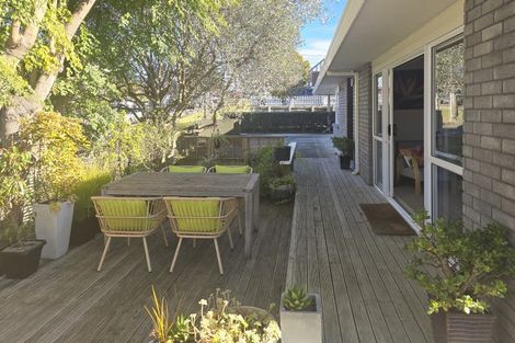 Photo of property in 2/19 Sixth Avenue, Tauranga, 3110