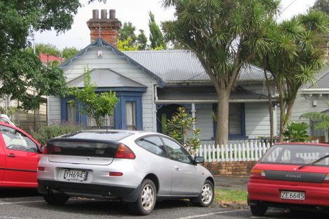 Photo of property in 30 Anglesea Street, Freemans Bay, Auckland, 1011