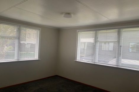 Photo of property in 3164 Great North Road, New Lynn, Auckland, 0600