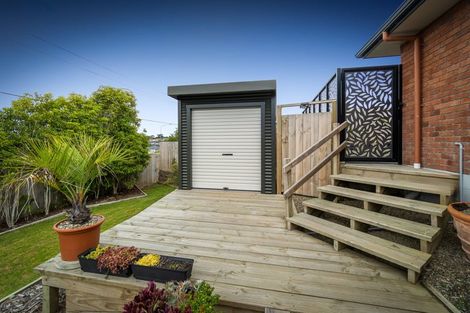 Photo of property in 8 Bayview Park Lane, Orewa, 0931