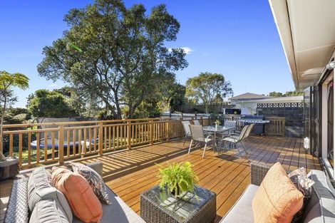 Photo of property in 13 Clyde Street, Ferndale, New Plymouth, 4310