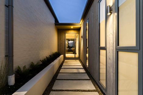 Photo of property in 6 Moya Drive, Matakana, 0985