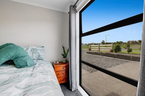 Photo of property in 22 Awatiro Drive, Kaukapakapa, 0871