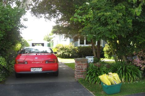 Photo of property in 21 Roxburgh Street, Sydenham, Christchurch, 8023