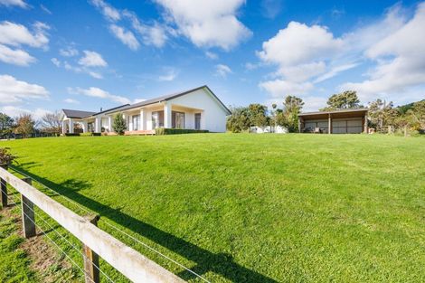 Photo of property in 12 Fleetwood Lane, Turitea, Palmerston North, 4472