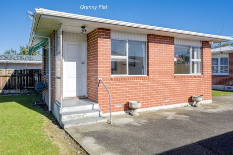 Photo of property in 164 Bartholomew Road, Levin, 5510