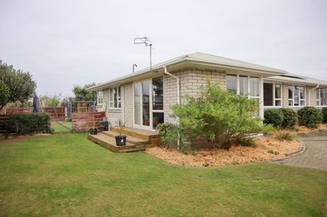 Photo of property in 10a Bonita Place, Bishopdale, Christchurch, 8051