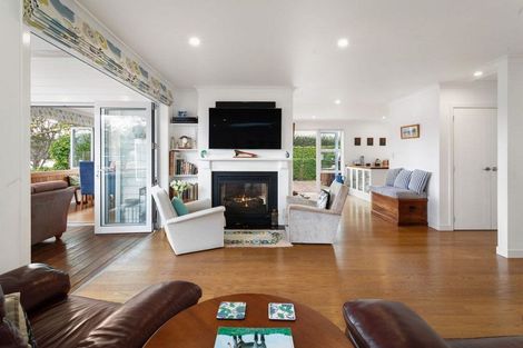 Photo of property in 25 Francis Drive, Katikati, 3129