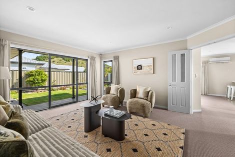 Photo of property in 12 Merlot Drive, Greenmeadows, Napier, 4112