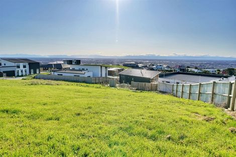 Photo of property in 5 Millbeck Place, Westmorland, Christchurch, 8025