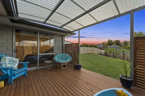 Photo of property in 2 Sharman Place, Pyes Pa, Tauranga, 3112