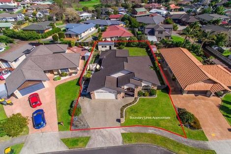 Photo of property in 58 Lothian Brae, Wattle Downs, Auckland, 2103