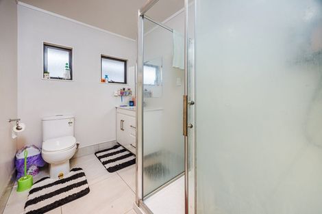 Photo of property in 67 Manuroa Road, Takanini, 2112