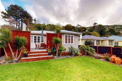 Photo of property in 42 Bledisloe Crescent, Wainuiomata, Lower Hutt, 5014