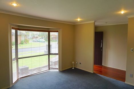 Photo of property in 5 Duntrune Road, Flat Bush, Auckland, 2016