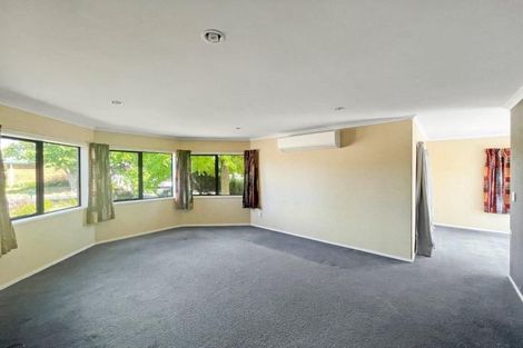 Photo of property in 10 Mckenzie Place, Rototuna North, Hamilton, 3210