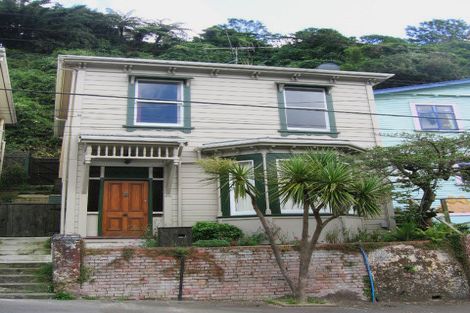 Photo of property in 46 Honiana Te Puni Street, Aro Valley, Wellington, 6021