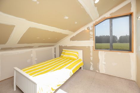 Photo of property in 60 Grierson Avenue, Amberley, 7481