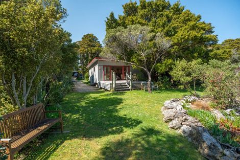 Photo of property in 50 Totara Avenue, Collingwood, 7073