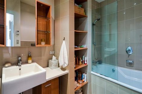 Photo of property in 5b/124 Customs Street West, Auckland Central, Auckland, 1010