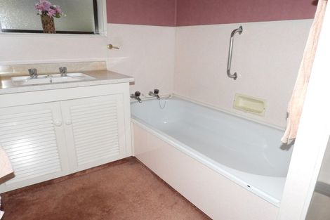 Photo of property in 50 Hull Street, South Hill, Oamaru, 9400