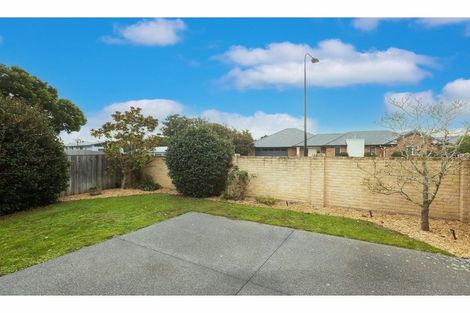 Photo of property in 6 Len Hale Place, Parklands, Christchurch, 8083