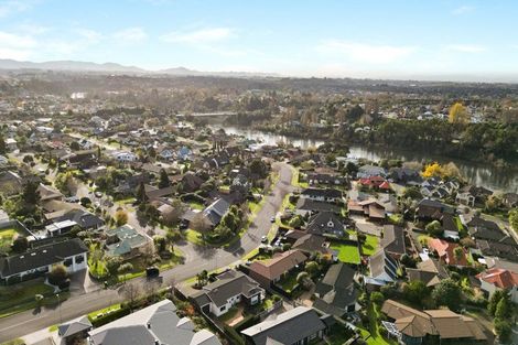 Photo of property in 28 Delamare Road, St Andrews, Hamilton, 3200