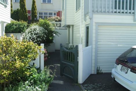 Photo of property in 12c Hobson Street, Thorndon, Wellington, 6011