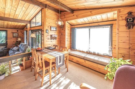 Photo of property in 12 Bens Place, Springvale, Whanganui, 4501