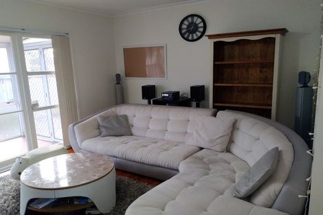 Photo of property in 1/5 Ti Rakau Drive, Pakuranga, Auckland, 2010