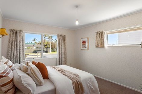 Photo of property in 1285 Papamoa Beach Road, Papamoa Beach, Papamoa, 3118