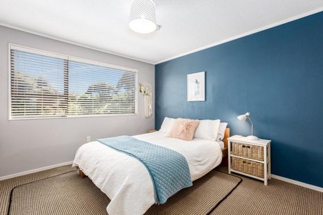 Photo of property in 33 Paremata Haywards Road, Pauatahanui, Porirua, 5381