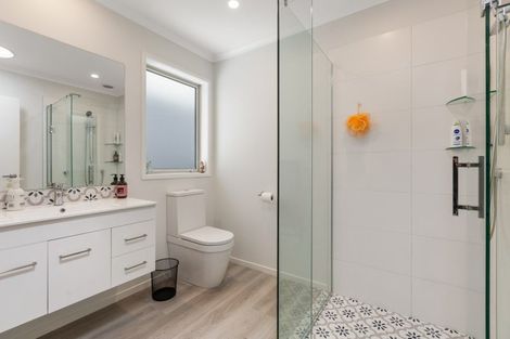 Photo of property in 14 Nukuroa Close, Waitara, 4320