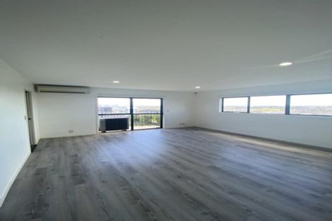 Photo of property in 18 Murphys Road, Flat Bush, Auckland, 2019