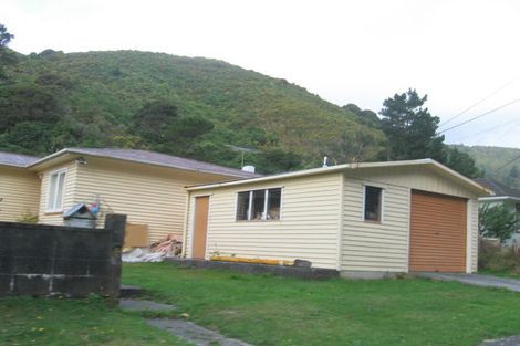 Photo of property in 49 Sunny Grove, Wainuiomata, Lower Hutt, 5014