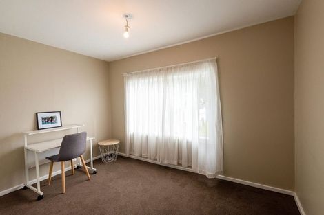 Photo of property in 11 Morgan Place, Tawa, Wellington, 5028