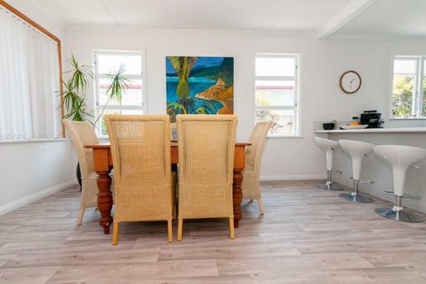 Photo of property in 8 Devon Road, Springvale, Whanganui, 4501