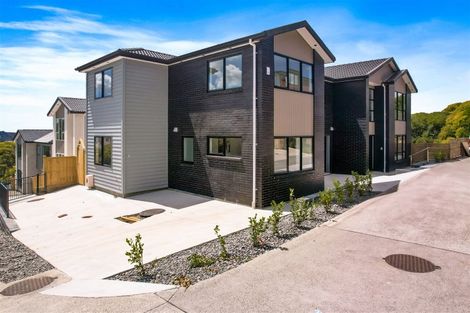Photo of property in 1 Pae Lane, Flat Bush, Auckland, 2019