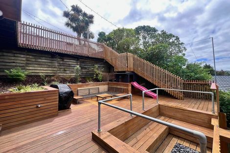 Photo of property in 35 Westhaven Drive, Tawa, Wellington, 5028