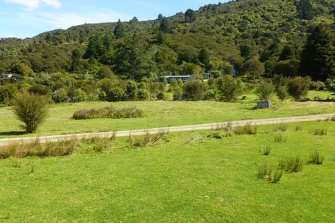 Photo of property in 7184 Kenepuru Road, Raetihi, Picton, 7282