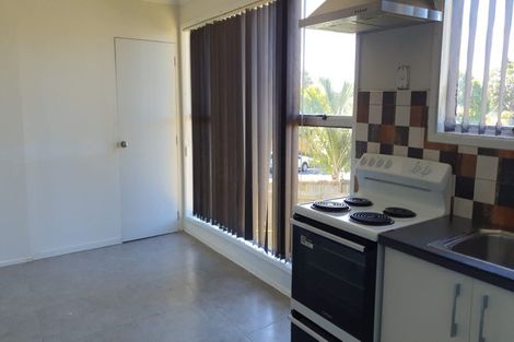 Photo of property in 26 Burbank Avenue, Manurewa, Auckland, 2102